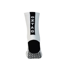 Load image into Gallery viewer, SOCK GRIPAZ BEAM WHITE/BLACK 7-11
