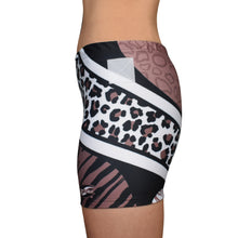 Load image into Gallery viewer, PATTERNS MONOCHROME TIGHTS 2
